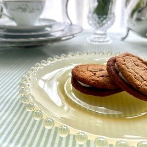🌴Sunny Yellow Beaded VTG Dalzell Viking Candlewick Viking Salad/Dessert Plate